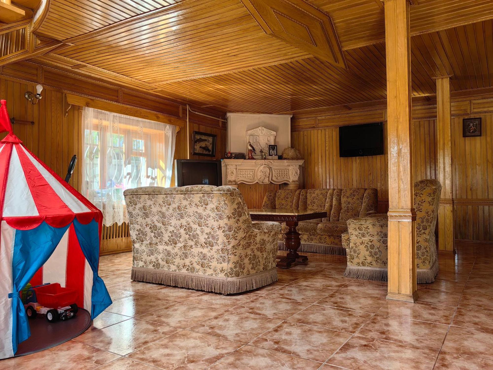 Guest House Metreveli Street 19 Khashuri Exterior foto